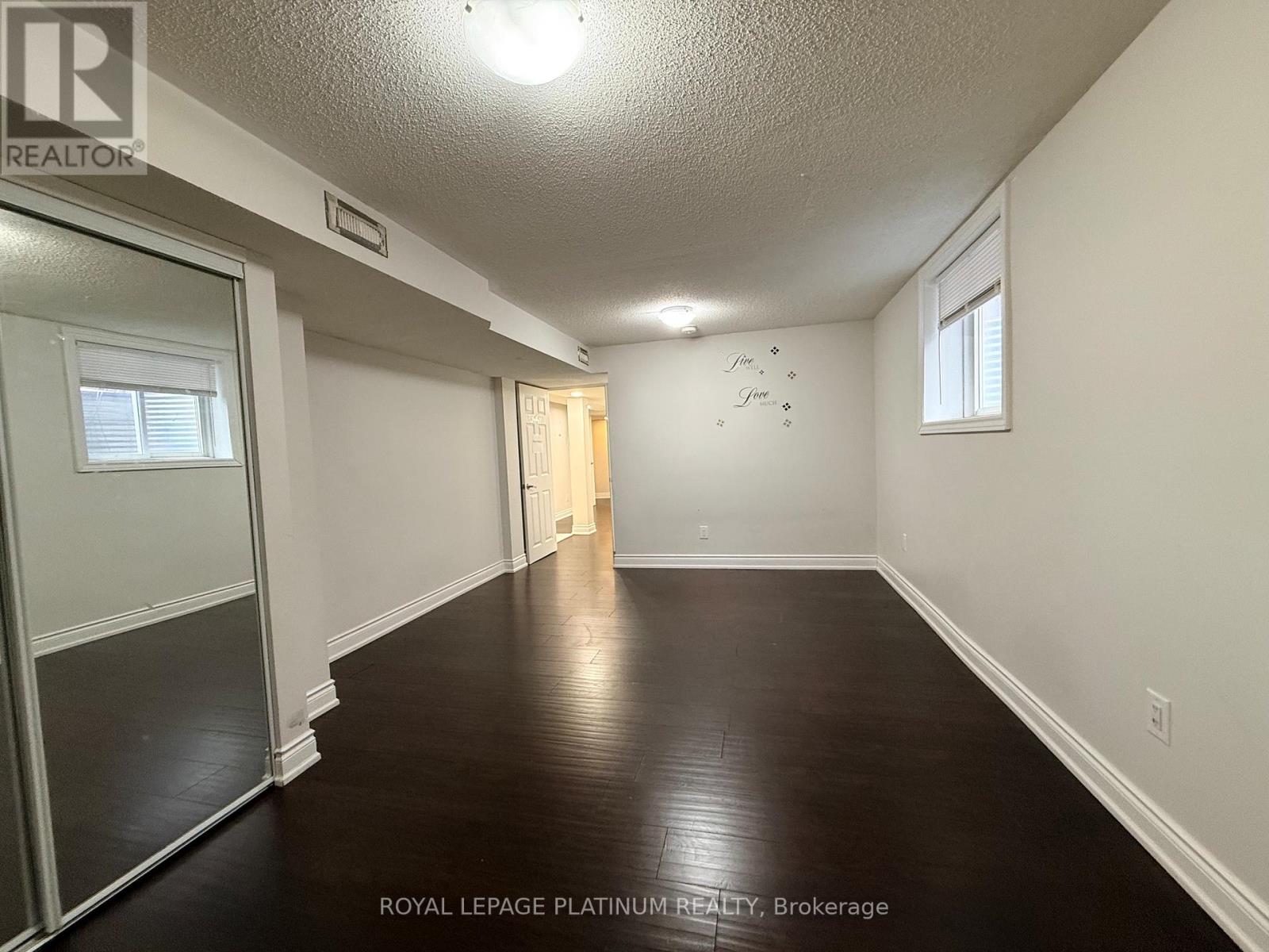 3br Lower Level - 1540 Manorbrook Court, Mississauga, Ontario  L5M 4A8 - Photo 7 - W13010540