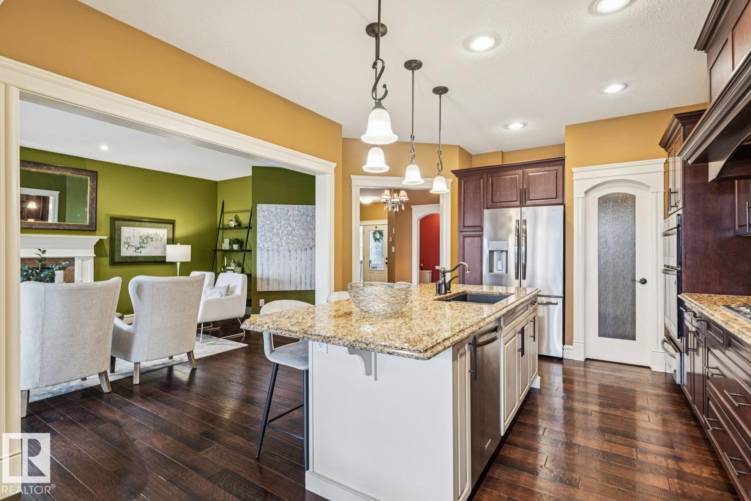 112 Rue Montalet, Beaumont, Alberta  T4X 0H8 - Photo 11 - E4482737