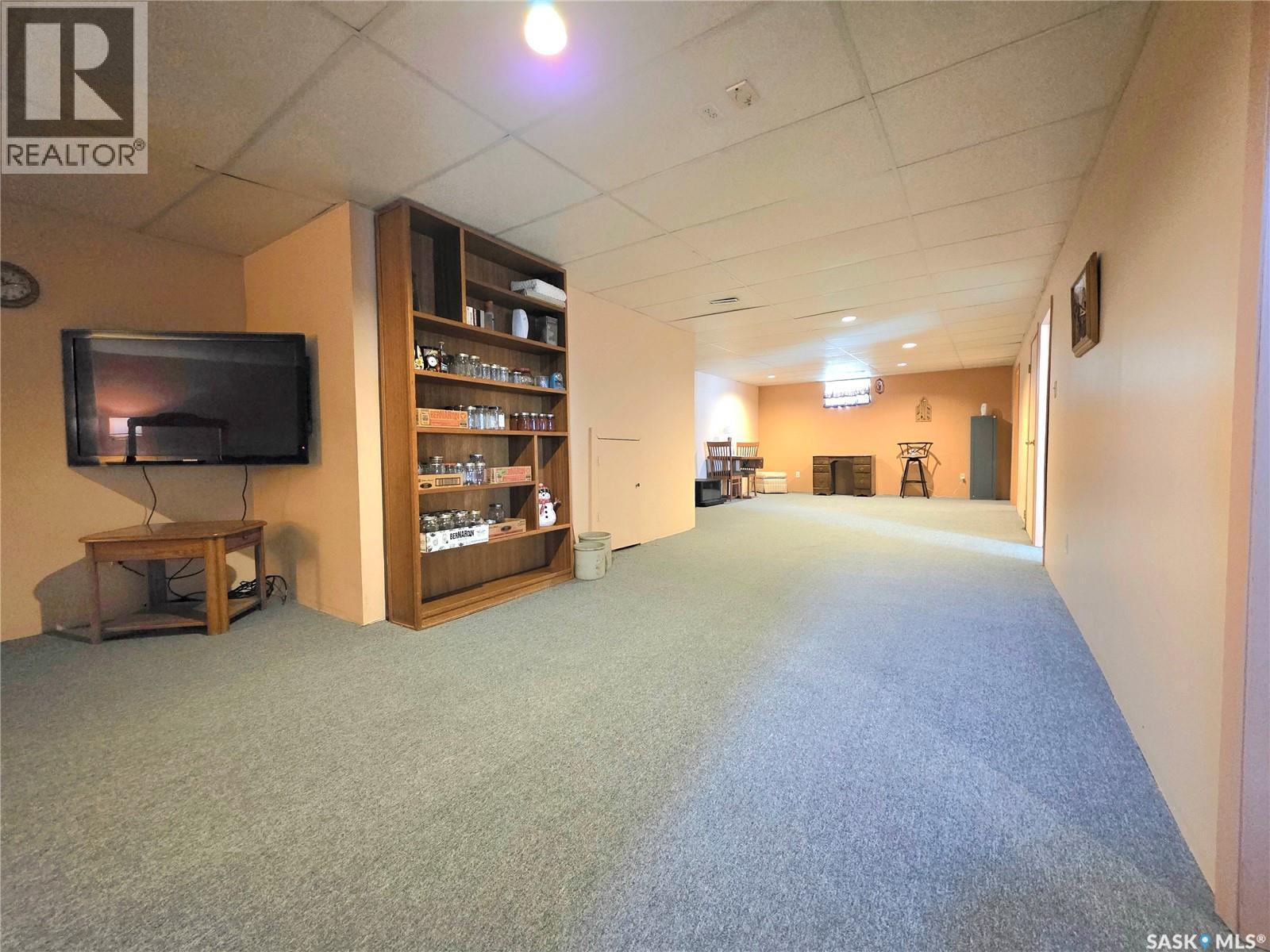 101 Fraser Avenue, Oxbow, Saskatchewan  S0C 0B6 - Photo 20 - SK033213