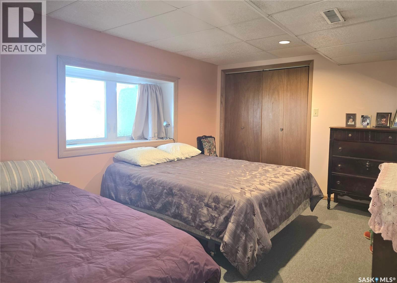 101 Fraser Avenue, Oxbow, Saskatchewan  S0C 0B6 - Photo 23 - SK033213