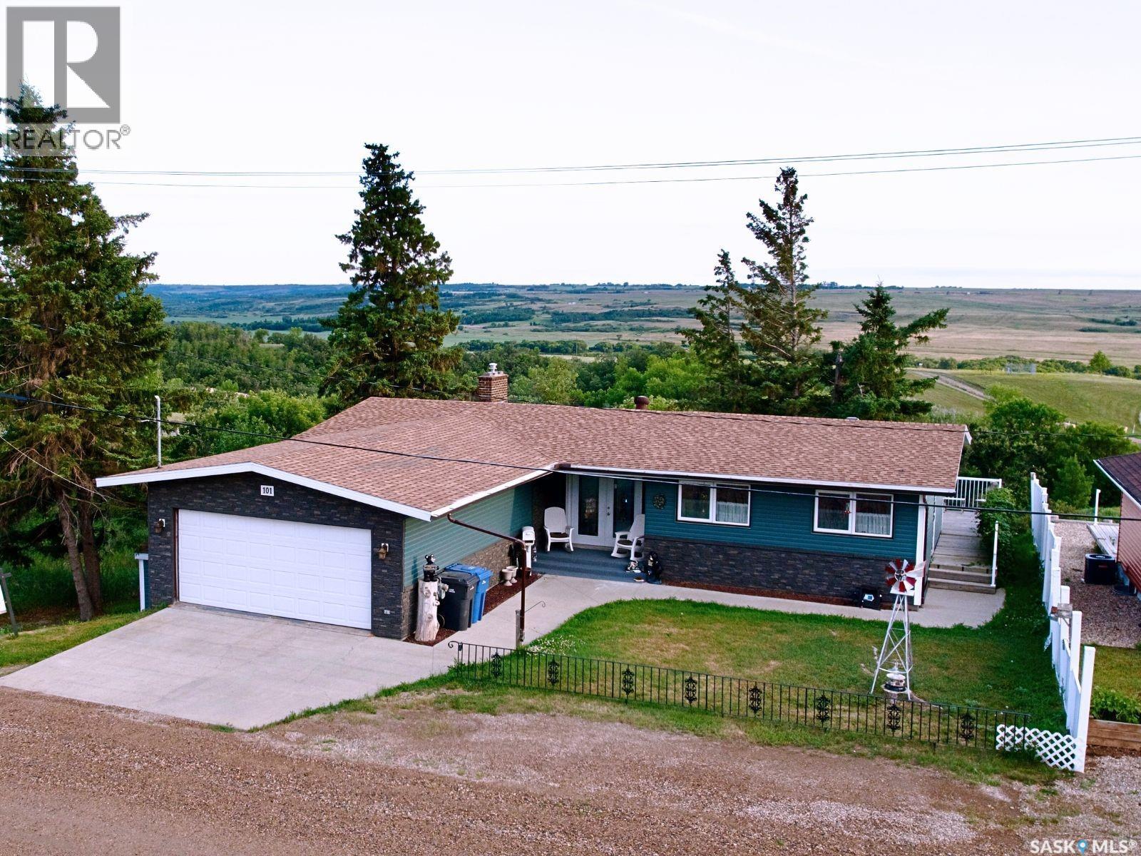 101 Fraser Avenue, Oxbow, Saskatchewan  S0C 0B6 - Photo 41 - SK033213