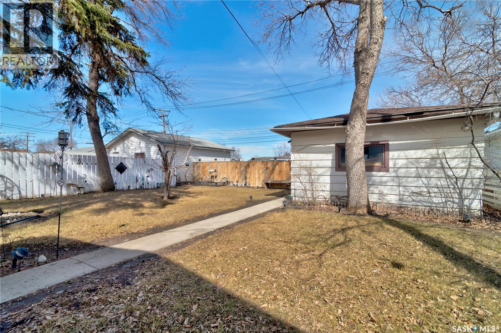 1230 Dewdney Avenue E, Regina, Saskatchewan  S4N 0E3 - Photo 24 - SK033203