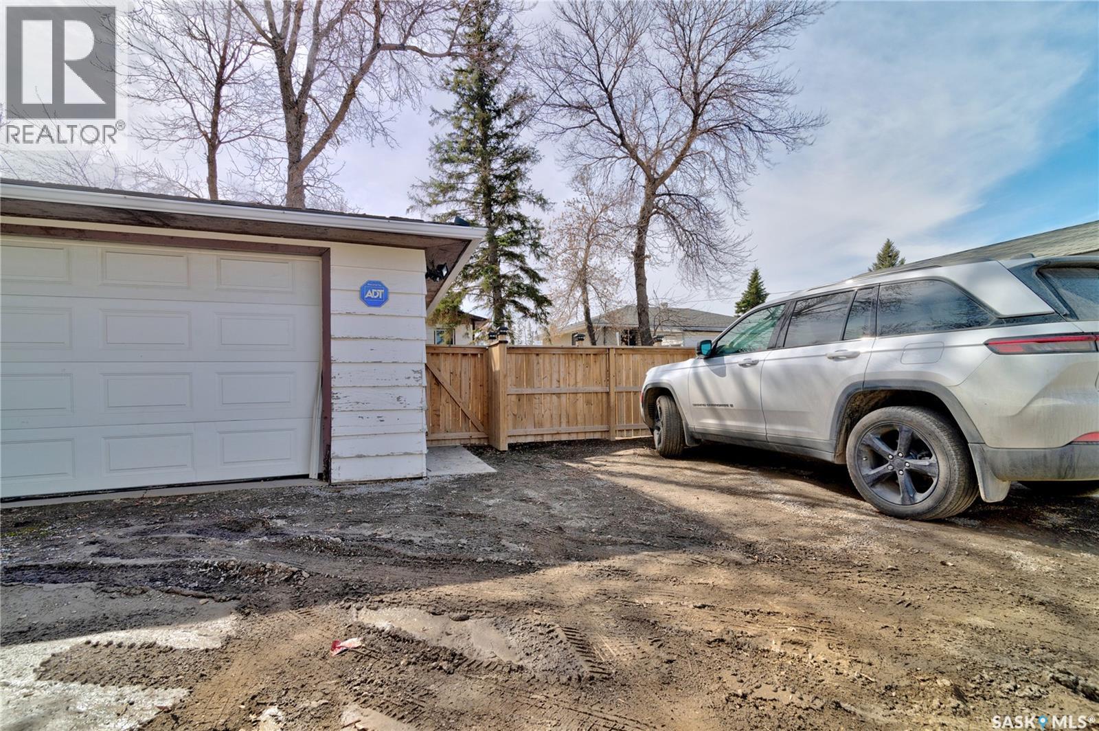 1230 Dewdney Avenue E, Regina, Saskatchewan  S4N 0E3 - Photo 28 - SK033203