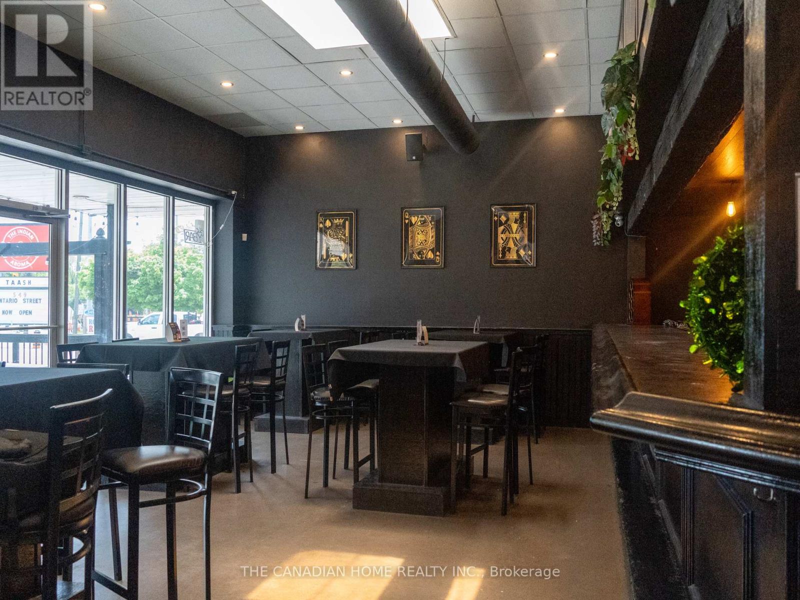 547 Ontario Street, St. Catharines, Ontario  L2N 4N4 - Photo 12 - X13010526