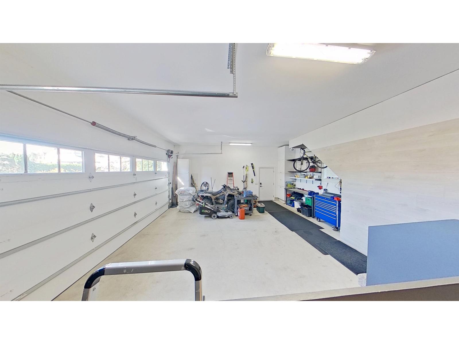 19123 60b Avenue, Surrey, British Columbia  V3S 7T8 - Photo 34 - R3112062