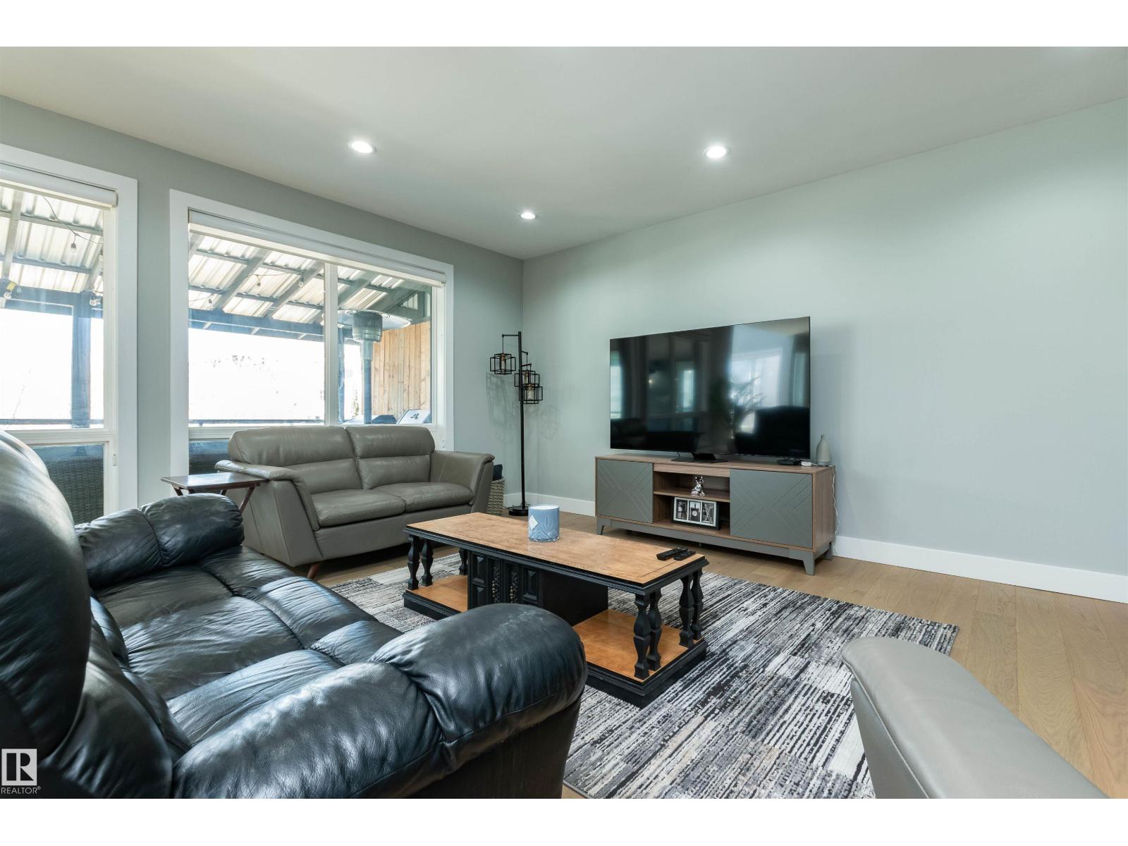 3706 64 St, Beaumont, Alberta  T4X 0G4 - Photo 9 - E4482755