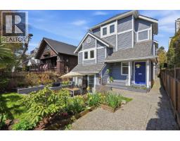 2015 CREELMAN AVENUE, Vancouver, British Columbia