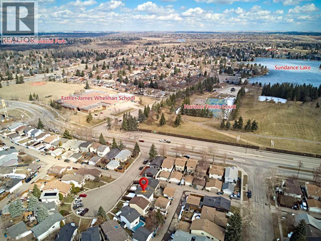 51 Sunmills Court SW, Calgary, Alberta  T2X 2R4 - Photo 3 - A2296195