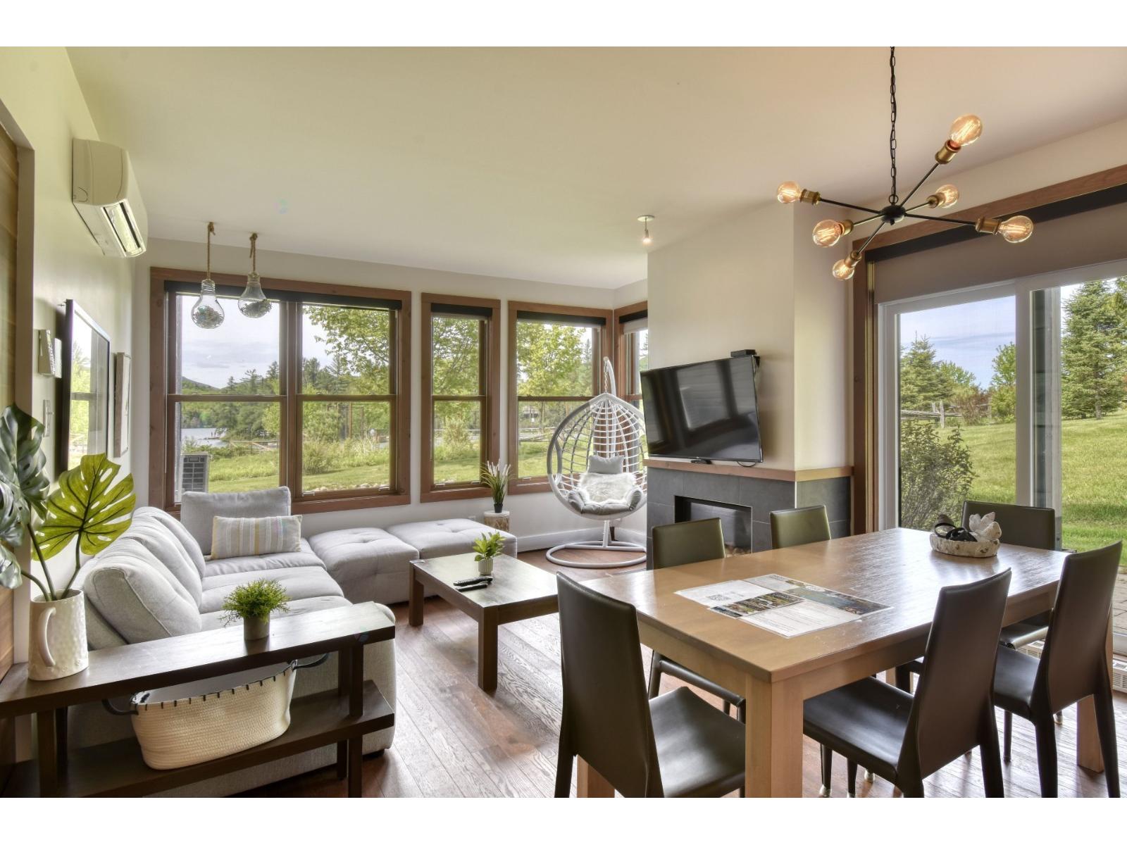 2240 Ch. du Lac-Supérieur|#3108 Lac-Supérieur Quebec Canada J0T1P0 4