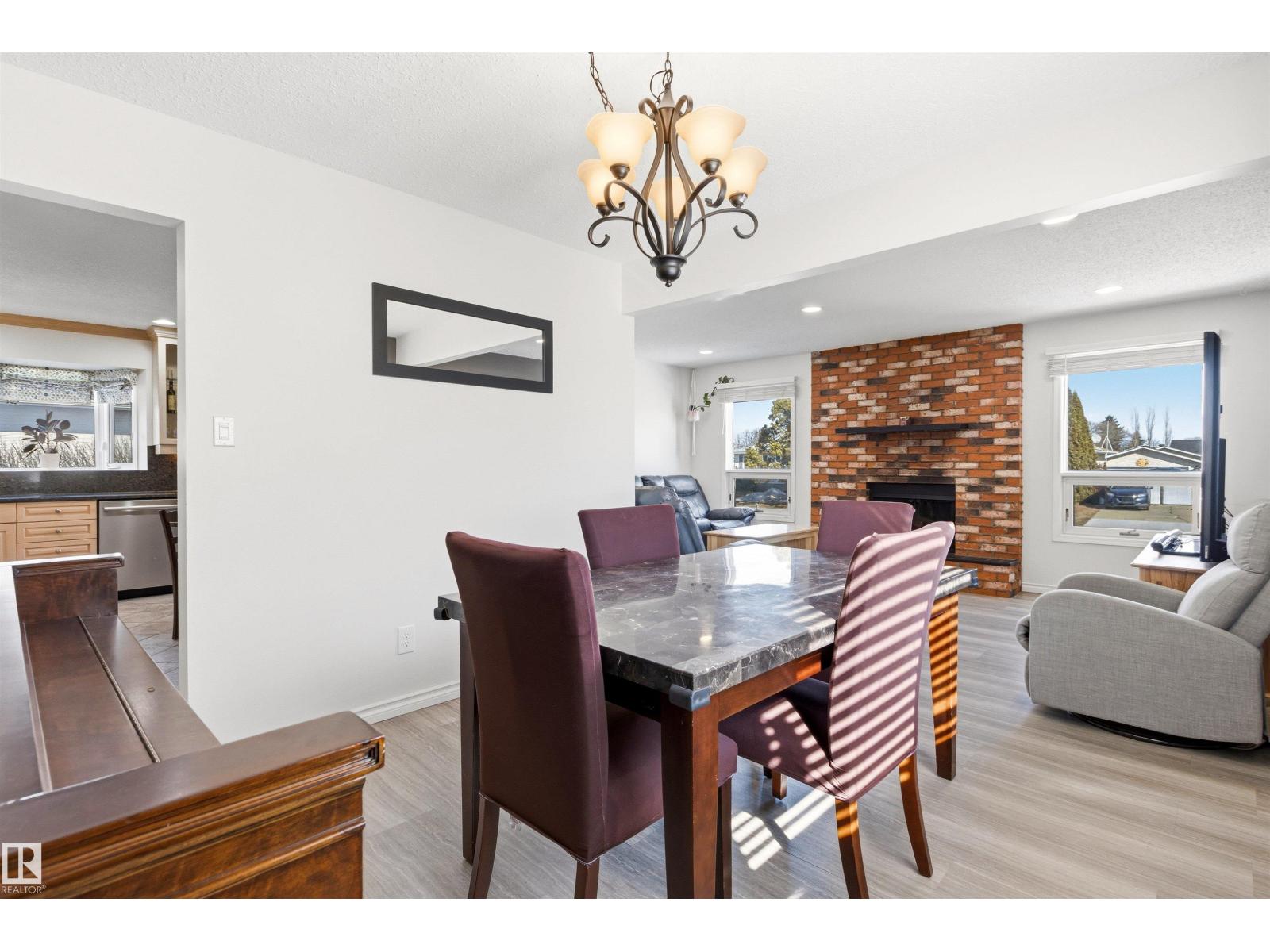 9709 97a, Morinville, Alberta  T8R 1G9 - Photo 11 - E4482759