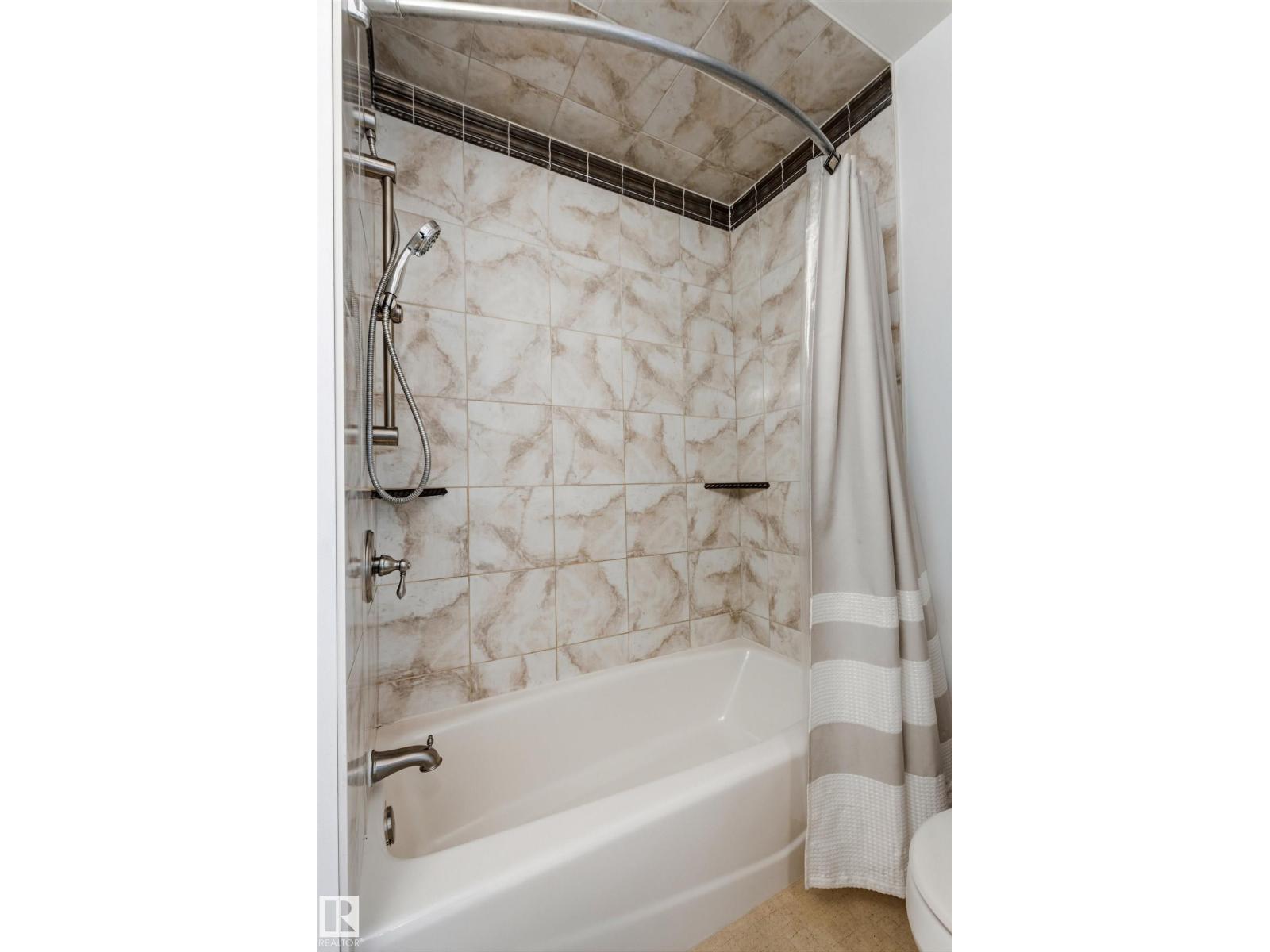 9709 97a, Morinville, Alberta  T8R 1G9 - Photo 25 - E4482759