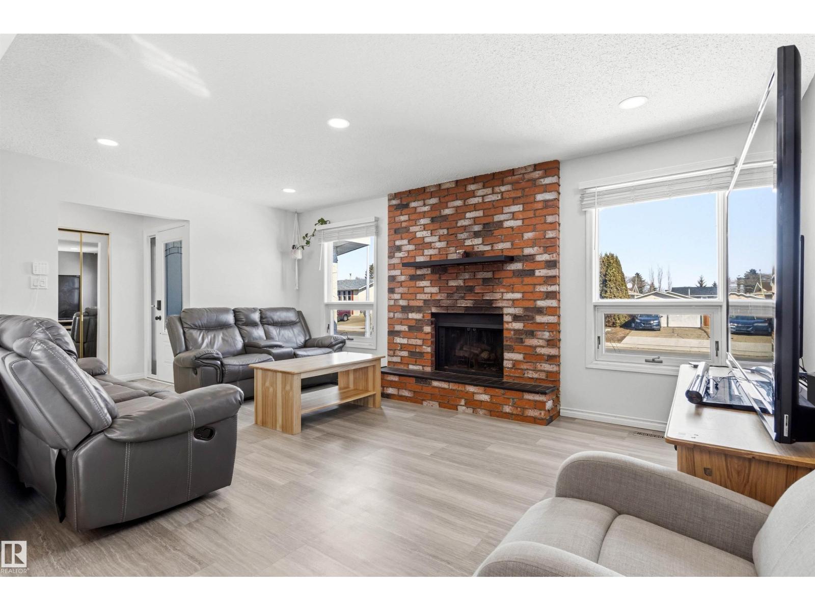 9709 97a, Morinville, Alberta  T8R 1G9 - Photo 7 - E4482759