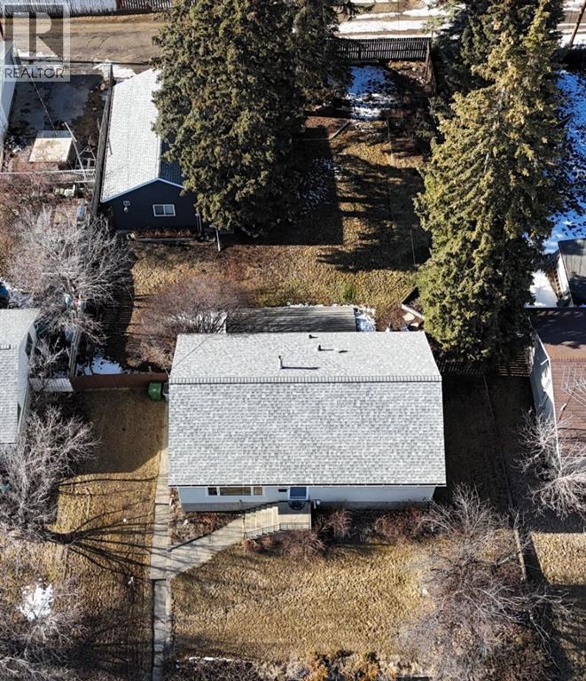 4512 5 Avenue, Edson, Alberta  T7E 1B9 - Photo 4 - A2301256