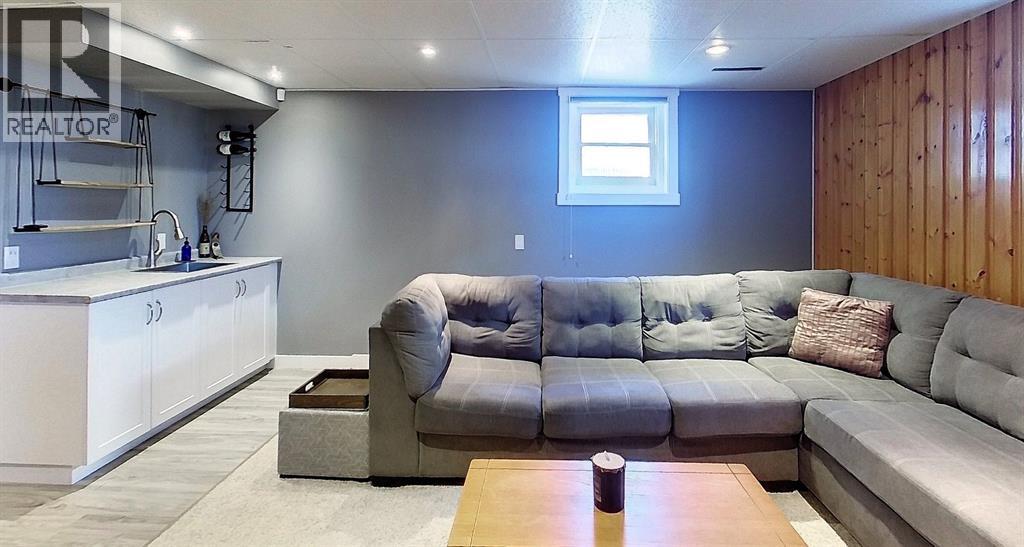 4512 5 Avenue, Edson, Alberta  T7E 1B9 - Photo 32 - A2301256