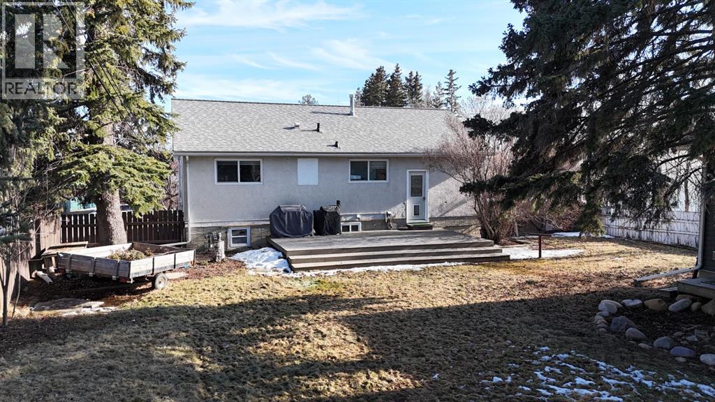 4512 5 Avenue, Edson, Alberta  T7E 1B9 - Photo 11 - A2301256