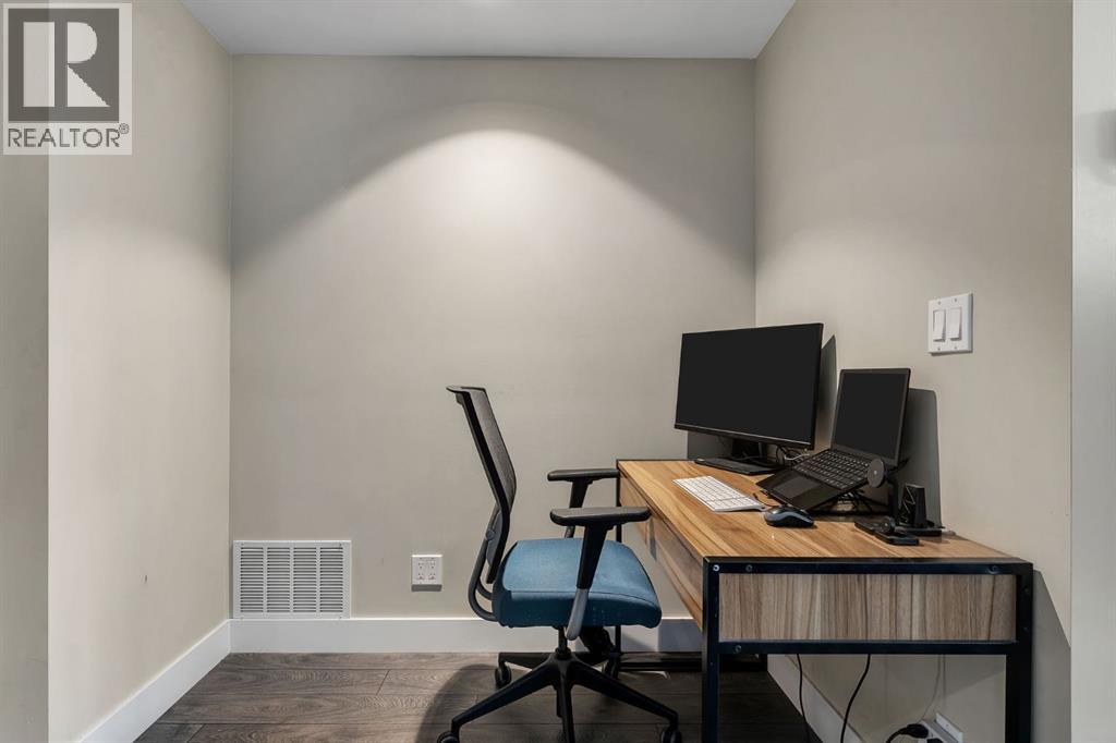 1808, 1188 3 Street Se, Calgary, Alberta  T2G 1H8 - Photo 11 - A2302394