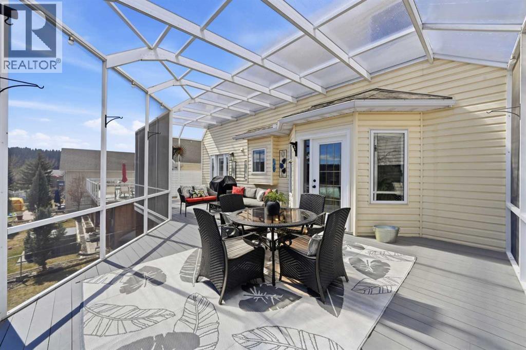 3 Riverview Court, Cochrane, Alberta  T4C 1K6 - Photo 19 - A2299457