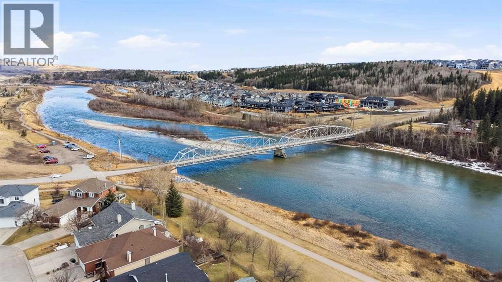 3 Riverview Court, Cochrane, Alberta  T4C 1K6 - Photo 47 - A2299457