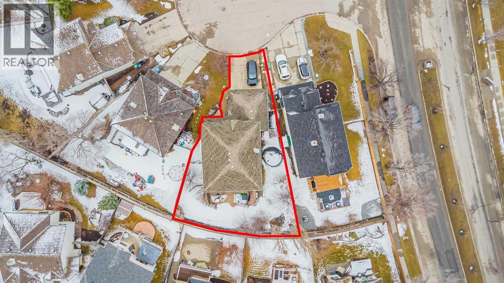 6 Douglas Woods Bay SE, Calgary, Alberta  T2Z 3A1 - Photo 38 - A2299998