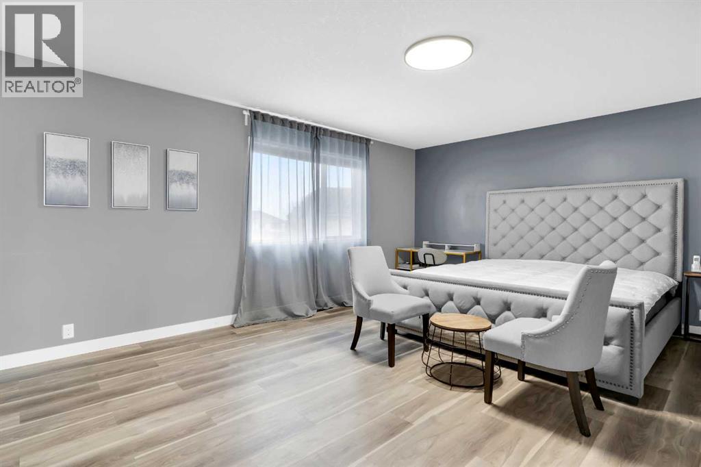 6 Douglas Woods Bay Se, Calgary, Alberta  T2Z 3A1 - Photo 18 - A2299998