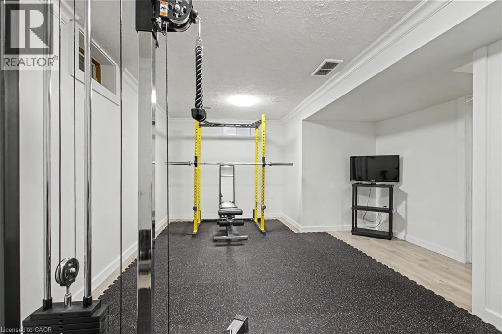 7 Wycliffe Place, Kitchener, Ontario  N2M 5J6 - Photo 32 - 40820025