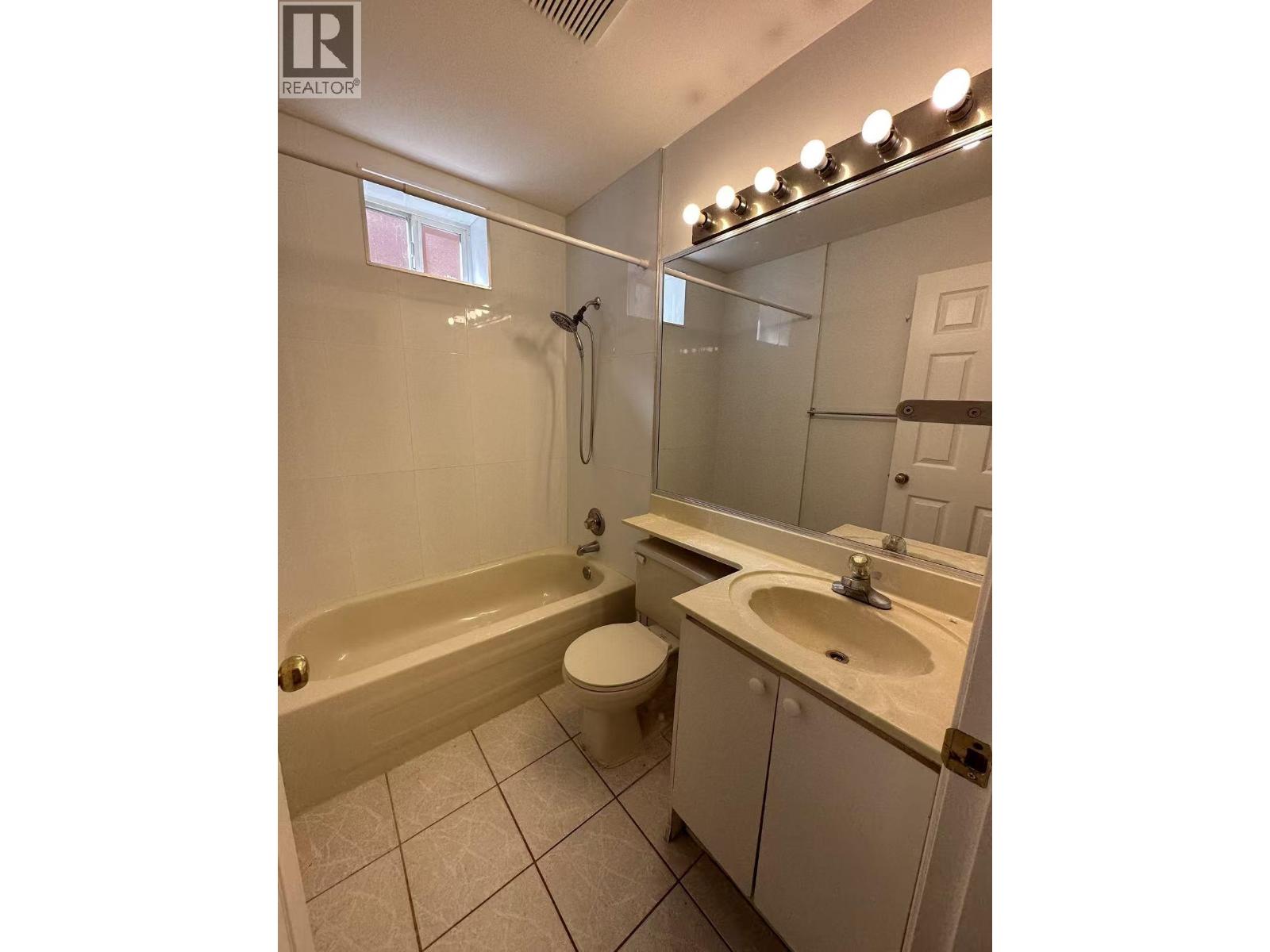 939 E 26th Avenue, Vancouver, British Columbia  V5V 2J3 - Photo 19 - R3112436