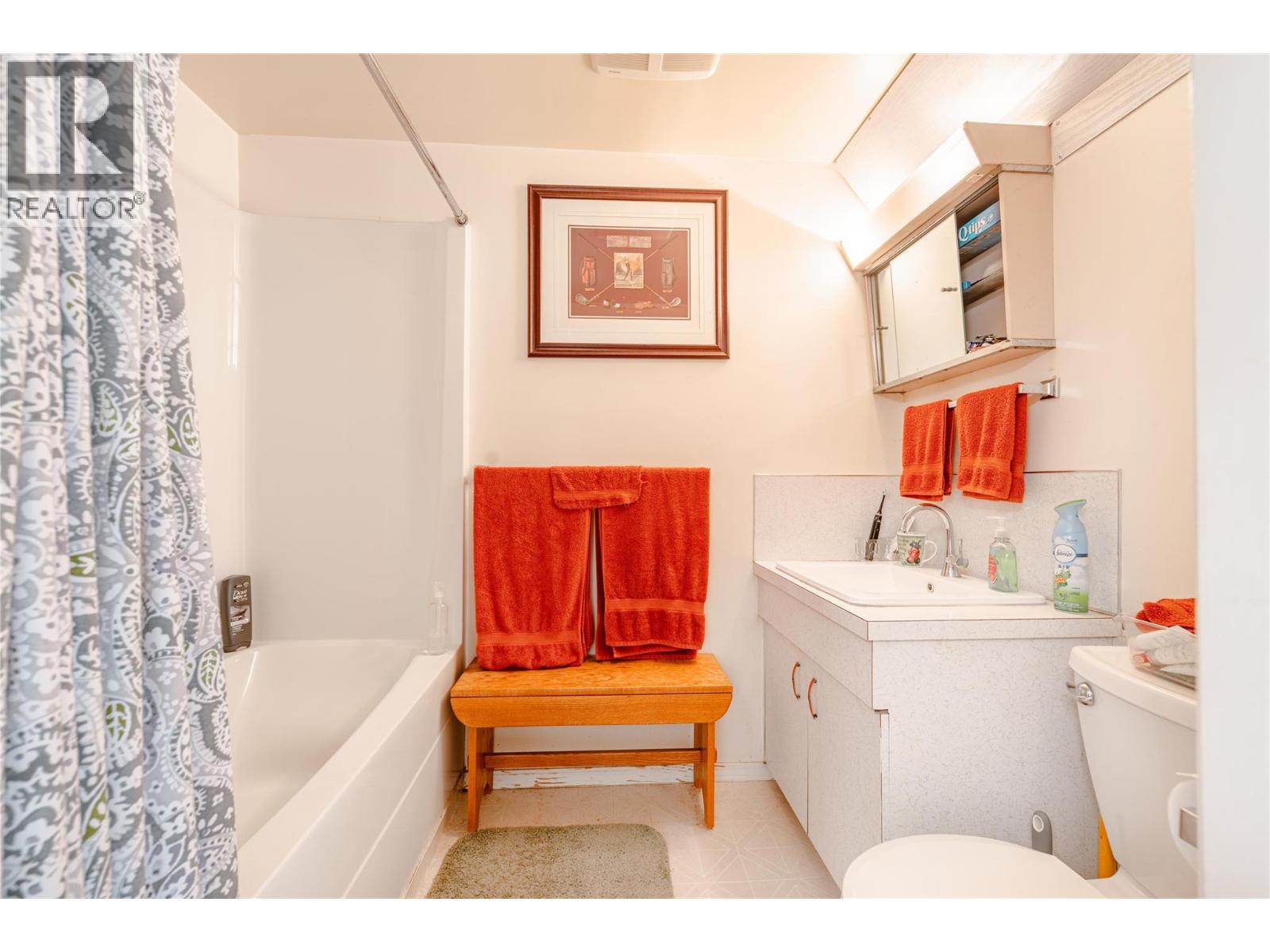 1956 Airport Way, Revelstoke, British Columbia  V0E 2S1 - Photo 21 - 10382333