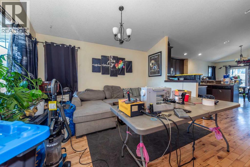 100 Willow Ridge Link, Diamond Valley, Alberta  T0L 0H0 - Photo 5 - A2280896