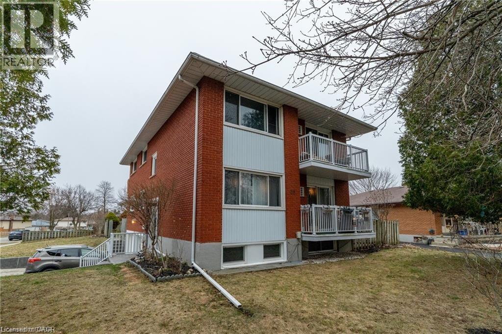 35 Shaftsbury Drive Unit# Bsmnt, Kitchener, Ontario  N2A 1N4 - Photo 5 - 40819827