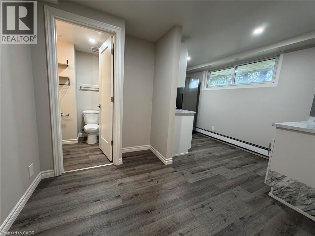 35 Shaftsbury Drive Unit# Bsmnt, Kitchener, Ontario  N2A 1N4 - Photo 11 - 40819827