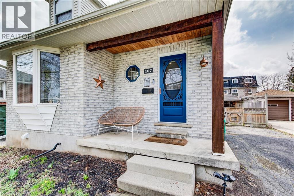 107 Ellis Avenue, Kitchener, Ontario  N2H 4G8 - Photo 2 - 40820938