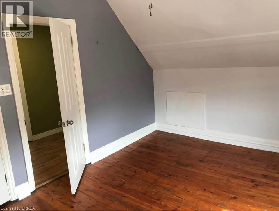 20 Melbourne Street, Hamilton, Ontario  L8P 2A3 - Photo 11 - 40820221