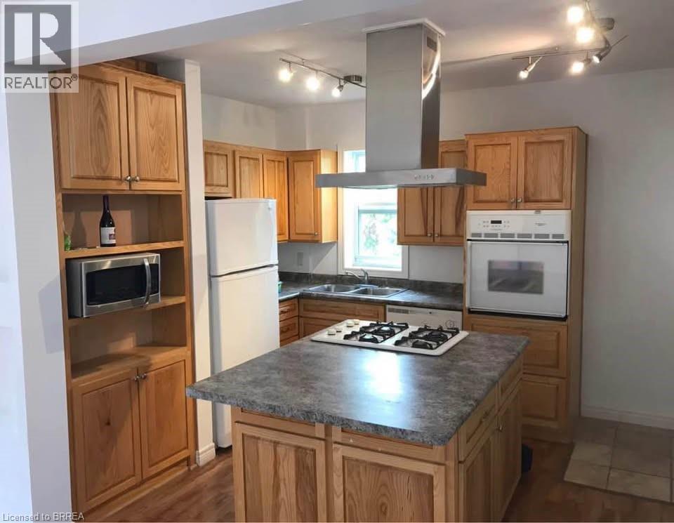 20 Melbourne Street, Hamilton, Ontario  L8P 2A3 - Photo 5 - 40820221