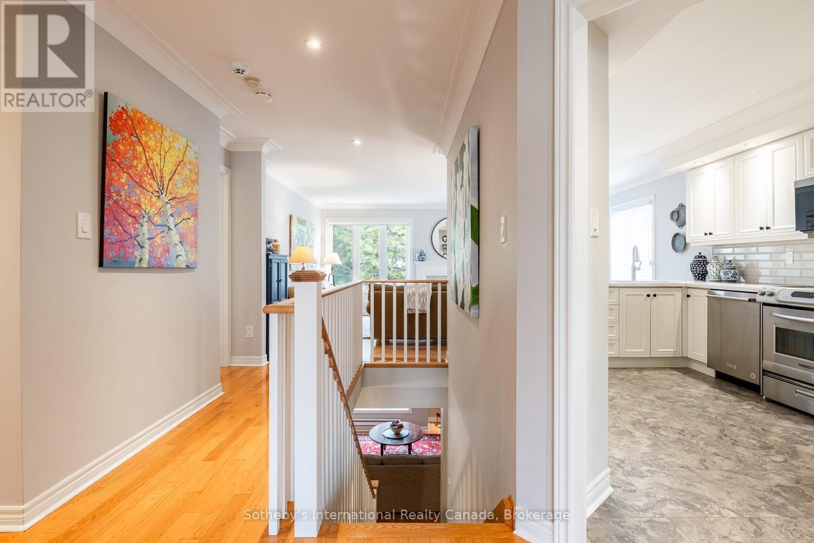 1406 Summerhill Crescent, Oakville, Ontario  L6H 6E4 - Photo 13 - W13010658