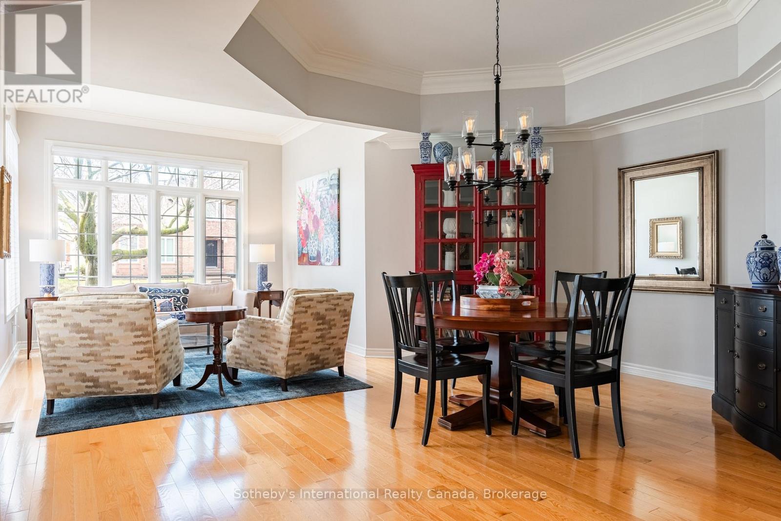 1406 Summerhill Crescent, Oakville, Ontario  L6H 6E4 - Photo 9 - W13010658