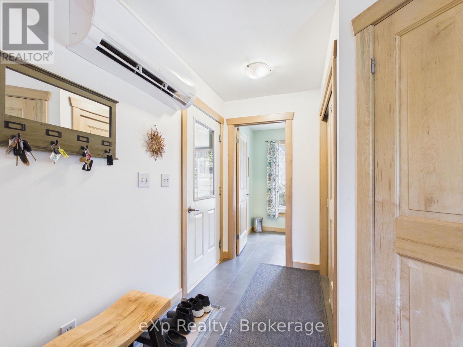 303709 South Line, West Grey, Ontario  N0C 1K0 - Photo 19 - X12985842