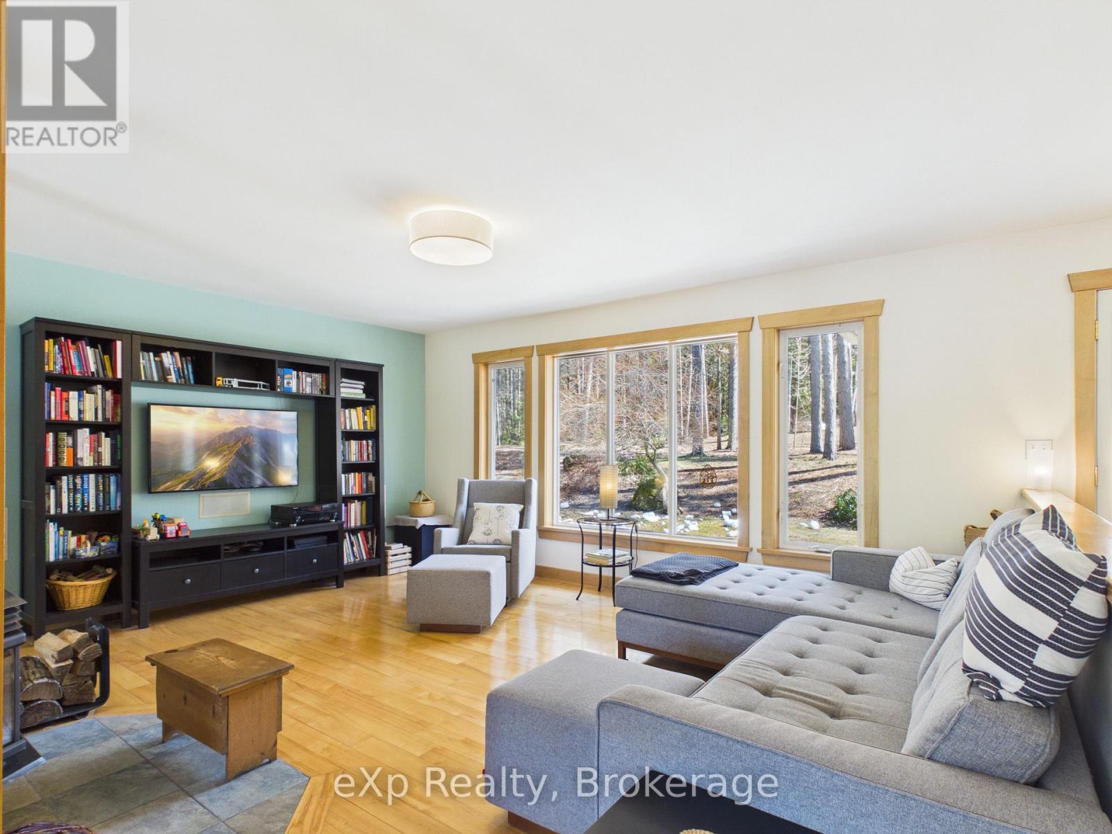 303709 South Line, West Grey, Ontario  N0C 1K0 - Photo 17 - X12985842