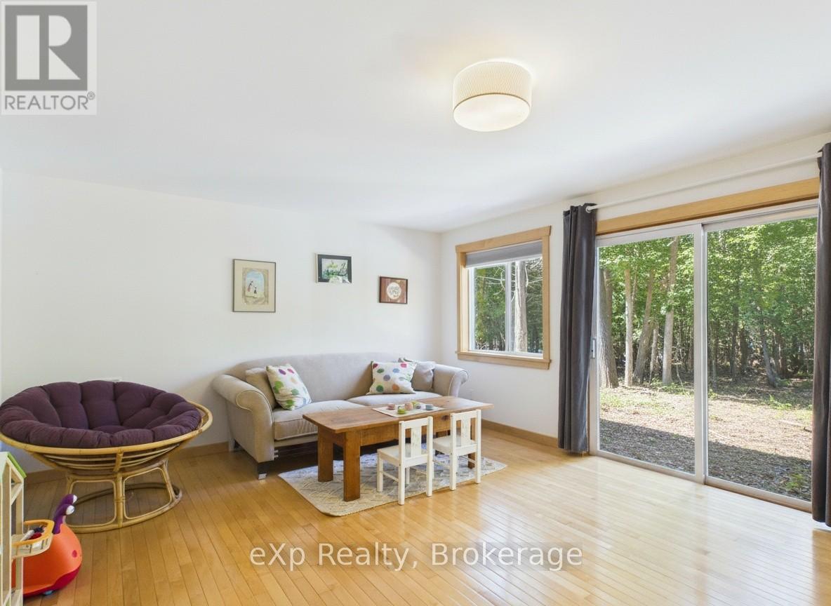 303709 South Line, West Grey, Ontario  N0C 1K0 - Photo 30 - X12985842