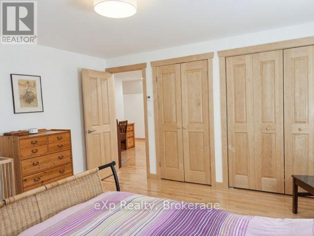 303709 South Line, West Grey, Ontario  N0C 1K0 - Photo 36 - X12985842