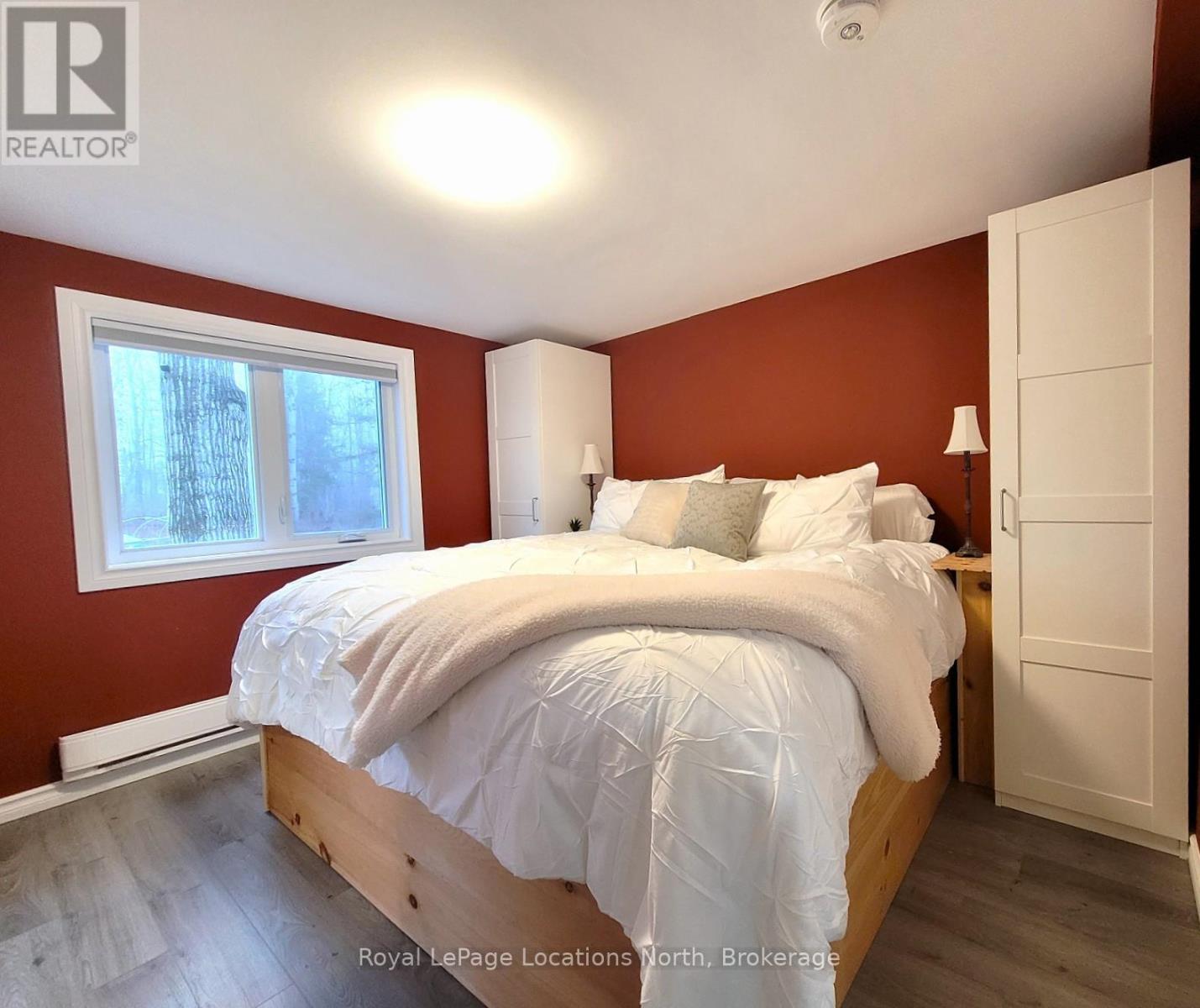 2045 River Road W, Wasaga Beach, Ontario  L9Z 2W1 - Photo 13 - S13010582