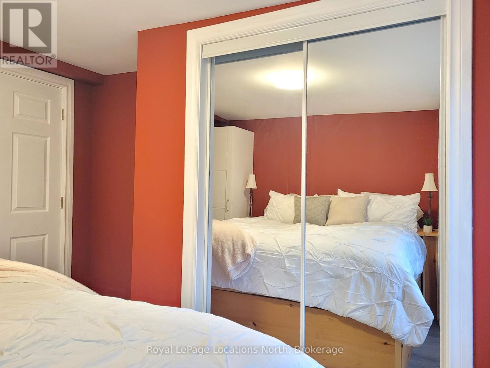 2045 River Road W, Wasaga Beach, Ontario  L9Z 2W1 - Photo 14 - S13010582