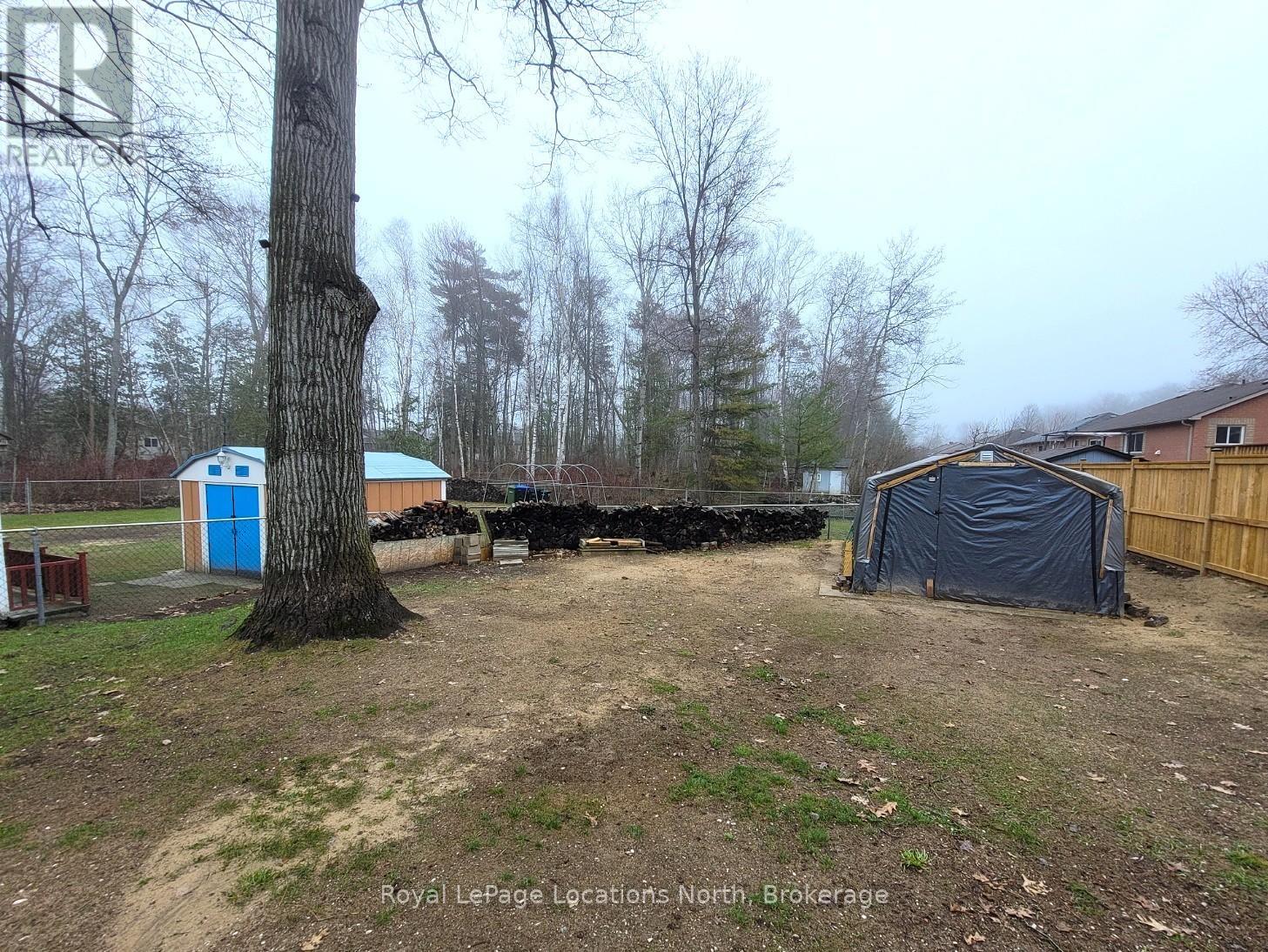 2045 River Road W, Wasaga Beach, Ontario  L9Z 2W1 - Photo 23 - S13010582