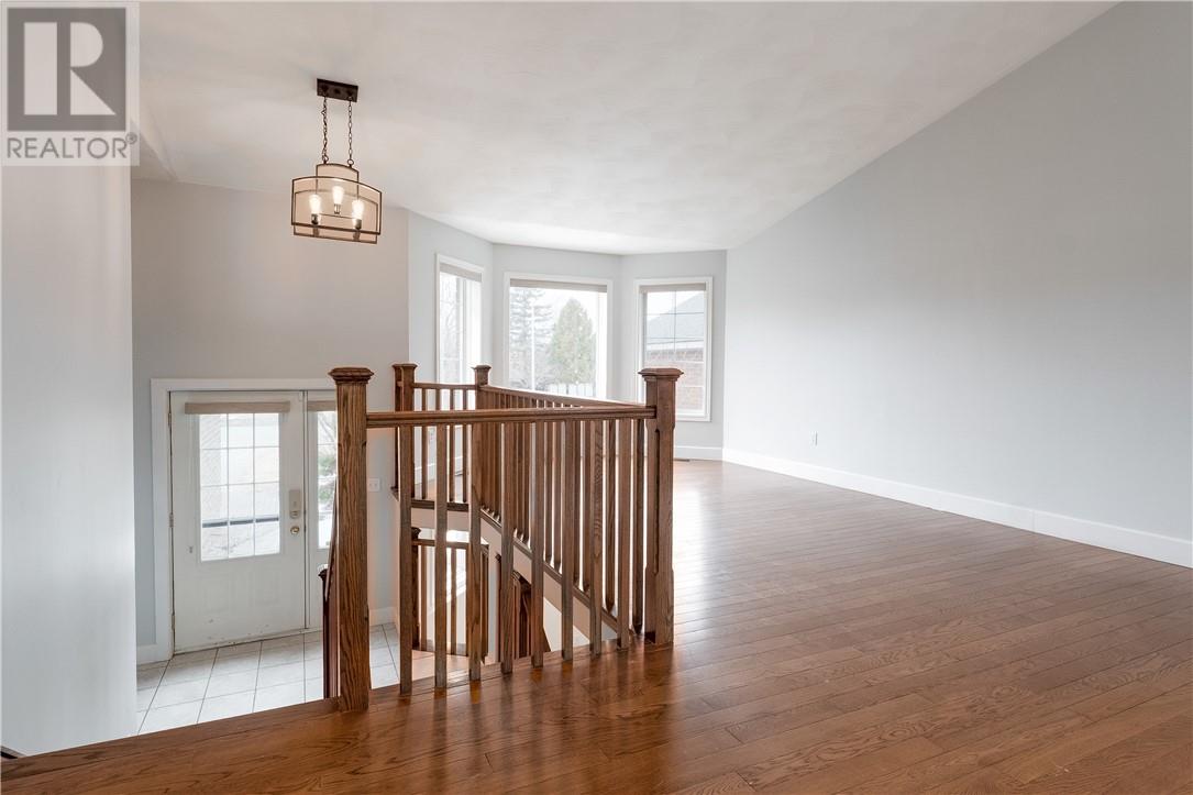 106 Tuscany Trail, Sudbury, Ontario  P3E 6L3 - Photo 8 - 2127156