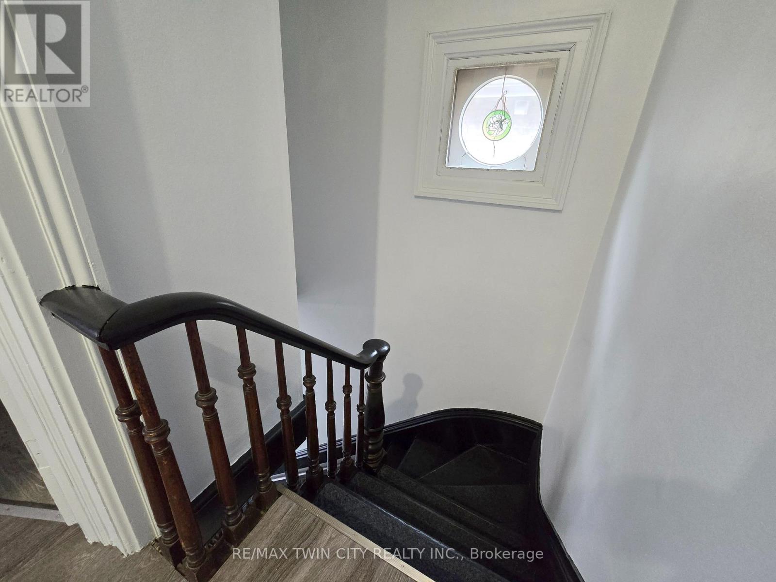 12 Pearl Street, Brantford, Ontario  N3T 3N4 - Photo 34 - X13008732