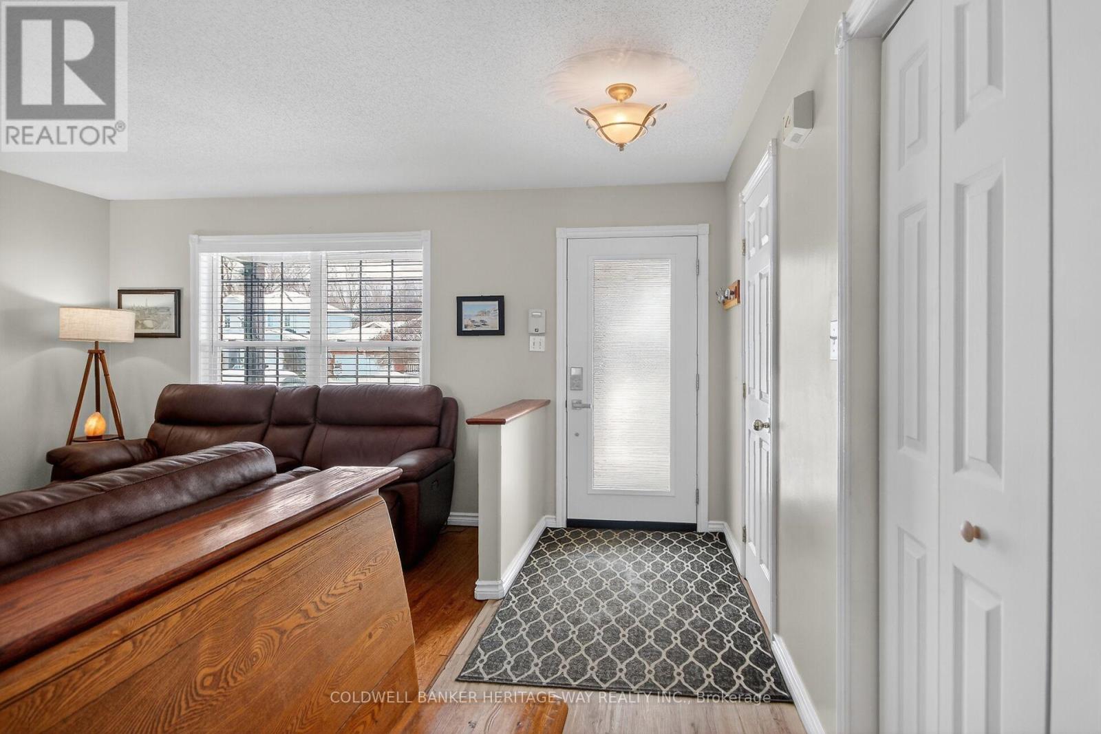 499 Joseph Street, Carleton Place, Ontario  K7C 3V1 - Photo 5 - X12853970