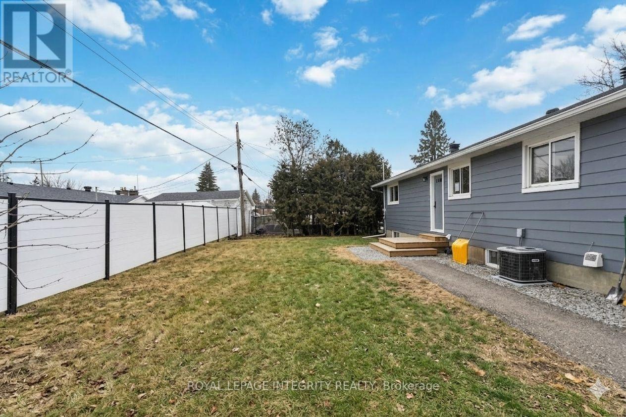 B - 1398 Jamison Avenue, Ottawa, Ontario  K1E 1J5 - Photo 22 - X12906730