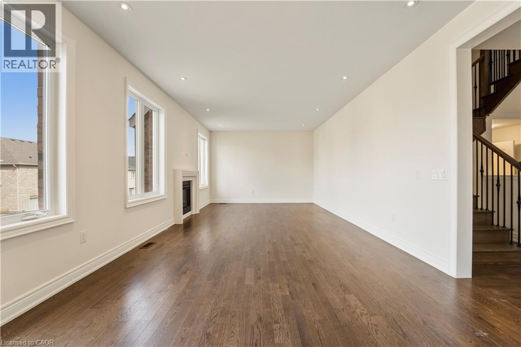 92 Carriage Shop Bend, East Gwillimbury, Ontario  L9N 0Y3 - Photo 14 - 40821716