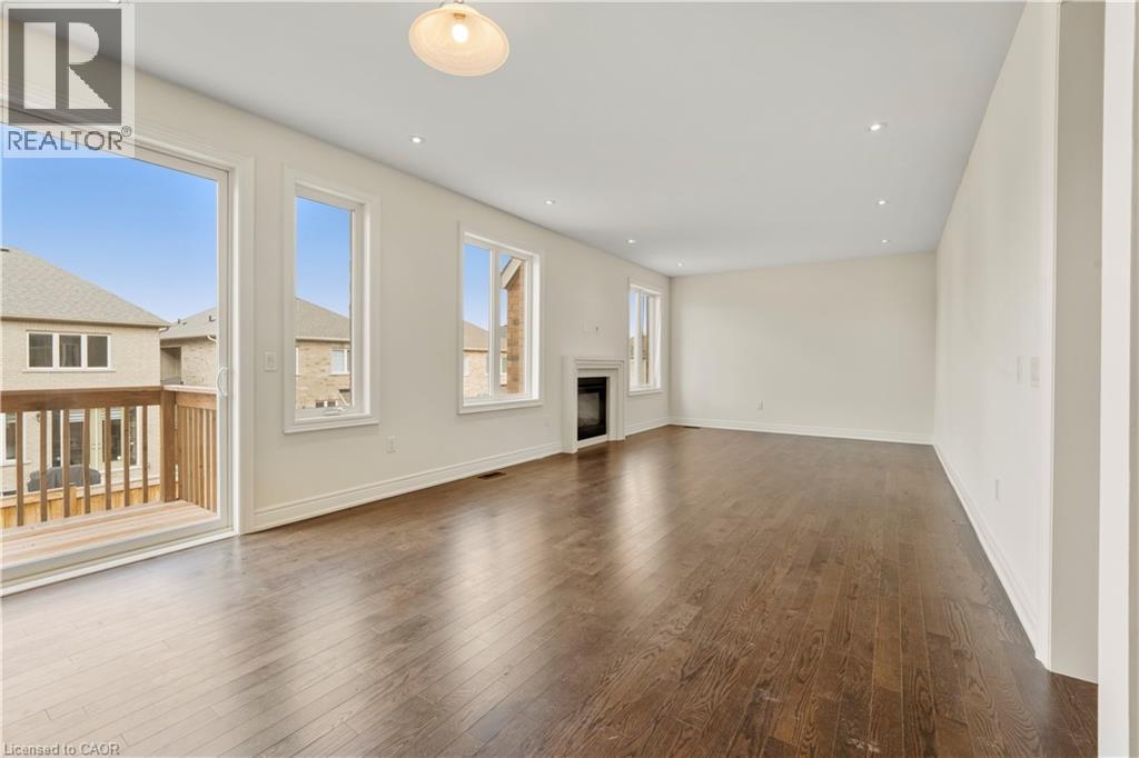 92 Carriage Shop Bend, East Gwillimbury, Ontario  L9N 0Y3 - Photo 15 - 40821716