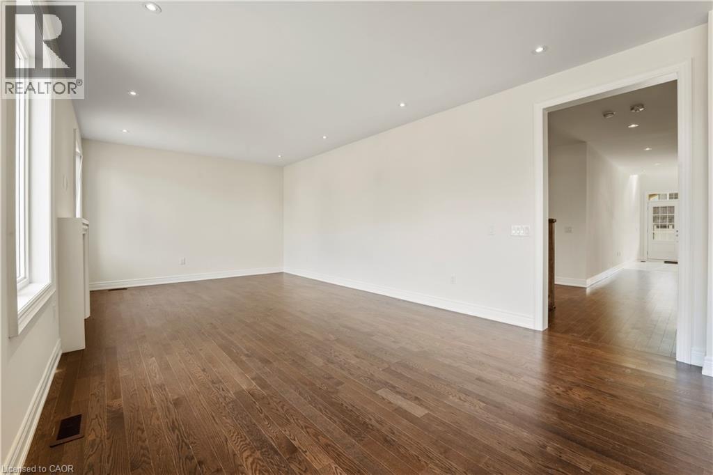 92 Carriage Shop Bend, East Gwillimbury, Ontario  L9N 0Y3 - Photo 16 - 40821716