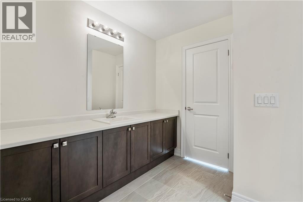 92 Carriage Shop Bend, East Gwillimbury, Ontario  L9N 0Y3 - Photo 26 - 40821716